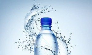 бутылка минеральной воды